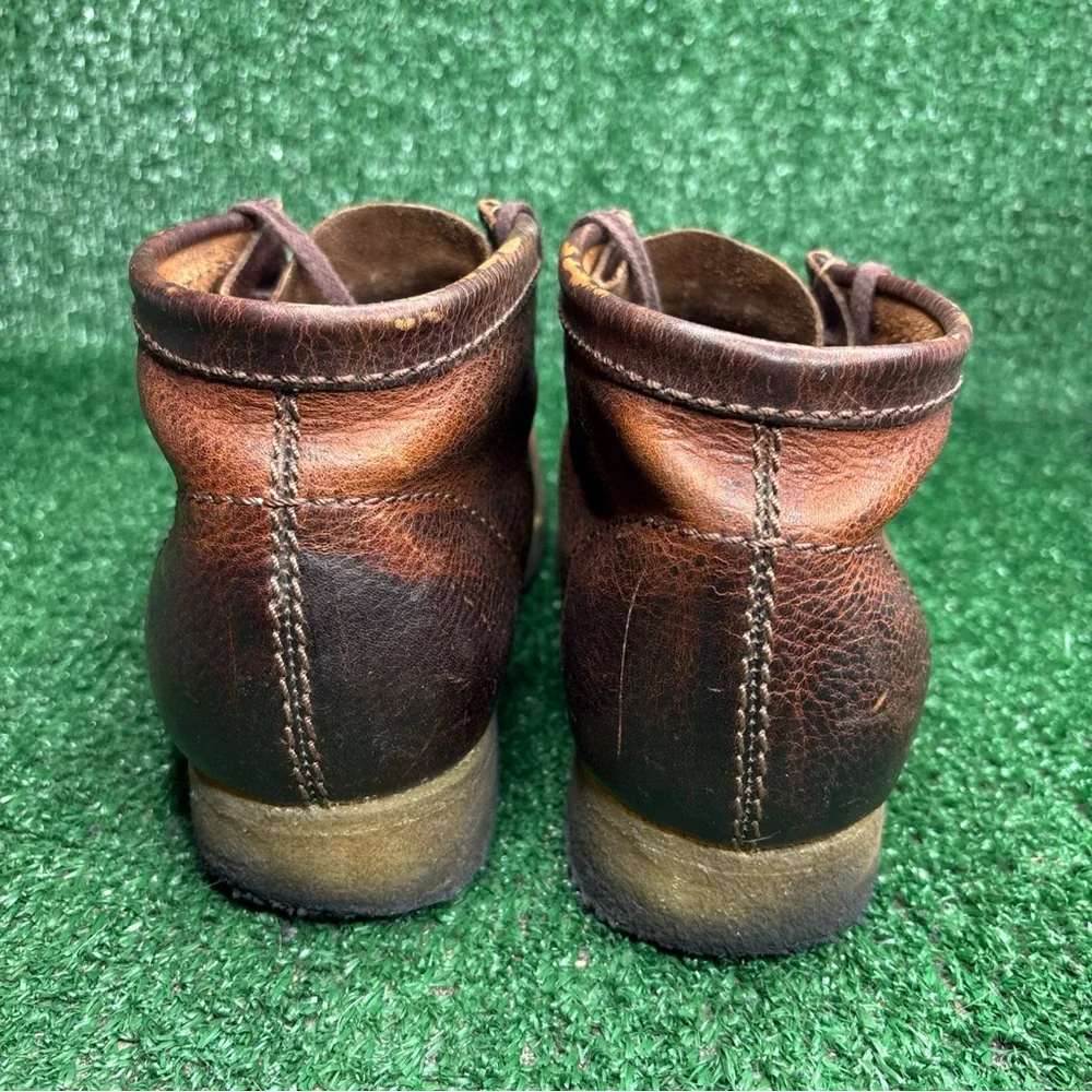 Clarks Wallabee Dark Brown Distressed Leather‎ Moccasin Loafer Shoe Men Size 10